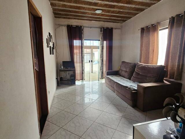 #266 - Casa para Venda em Resende - RJ