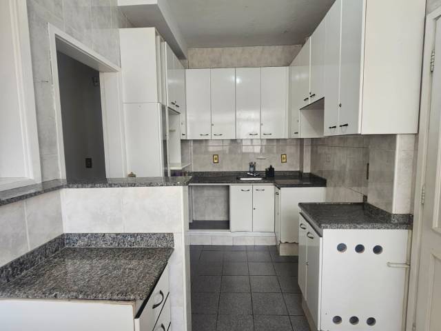 #302 - Apartamento para Venda em Resende - RJ